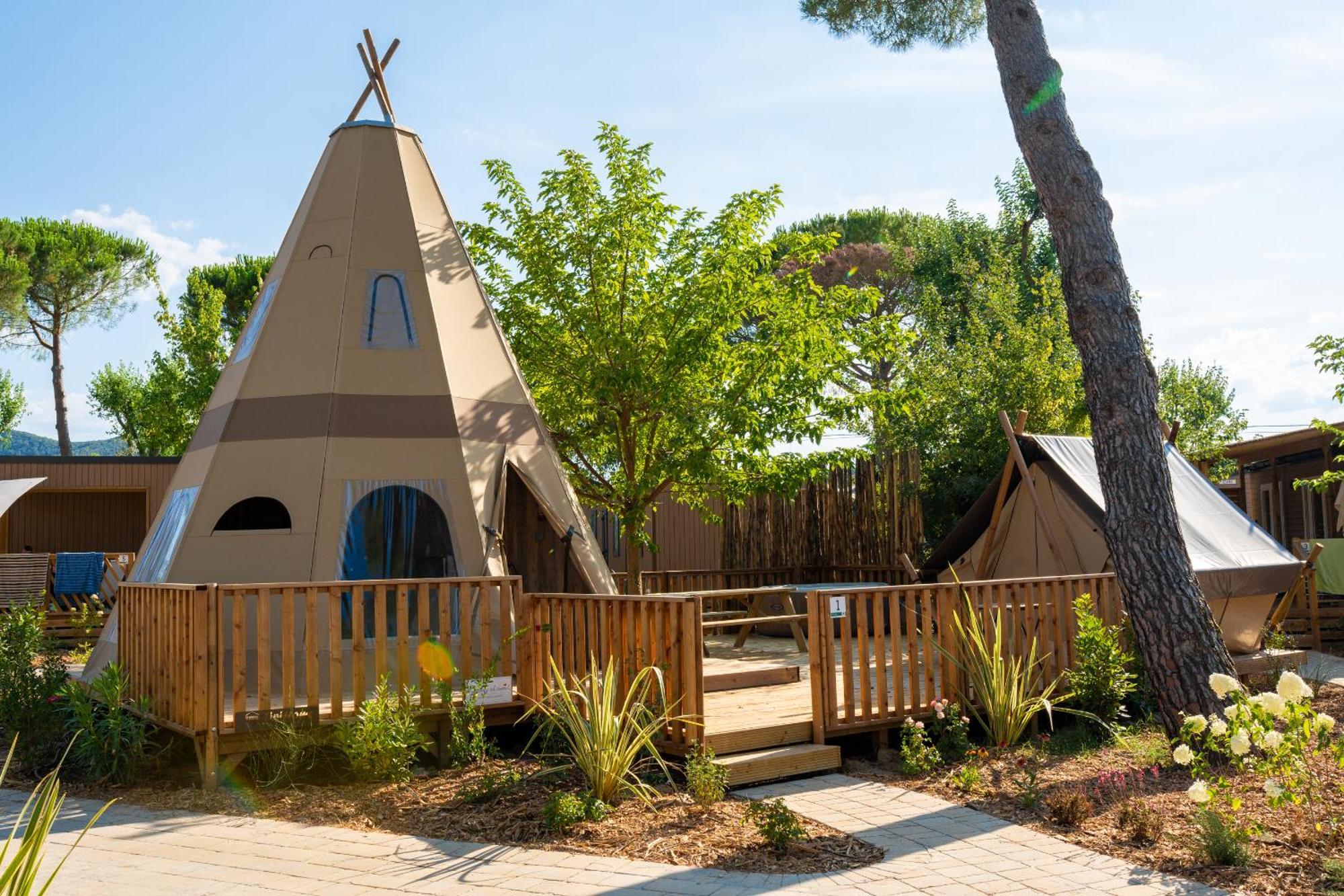 Trasimeno Glamping Resort Magione Bagian luar foto